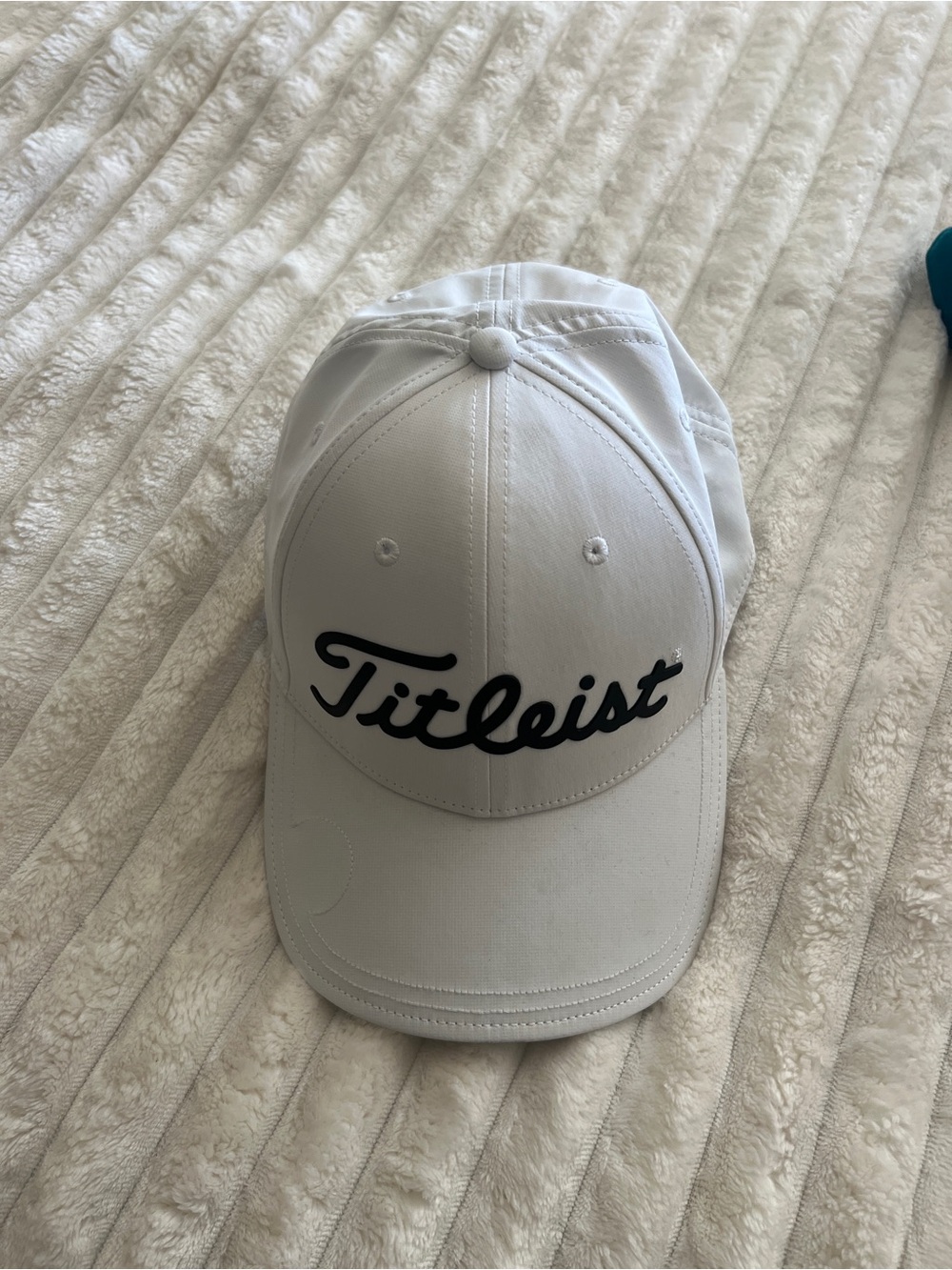 Titleist women’s White Cap with Black Logo